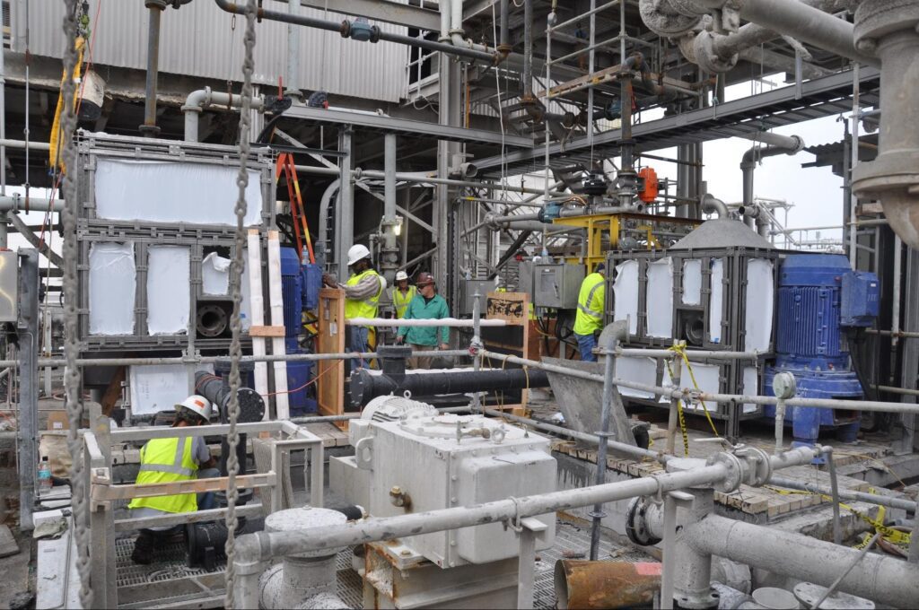Installation of a machine guarding.